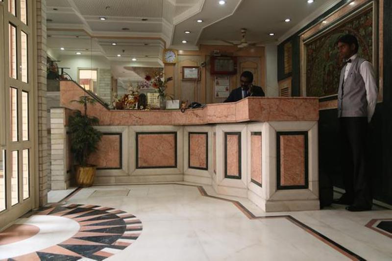 Hotel Sunstar Residency Delhi  Exterior photo